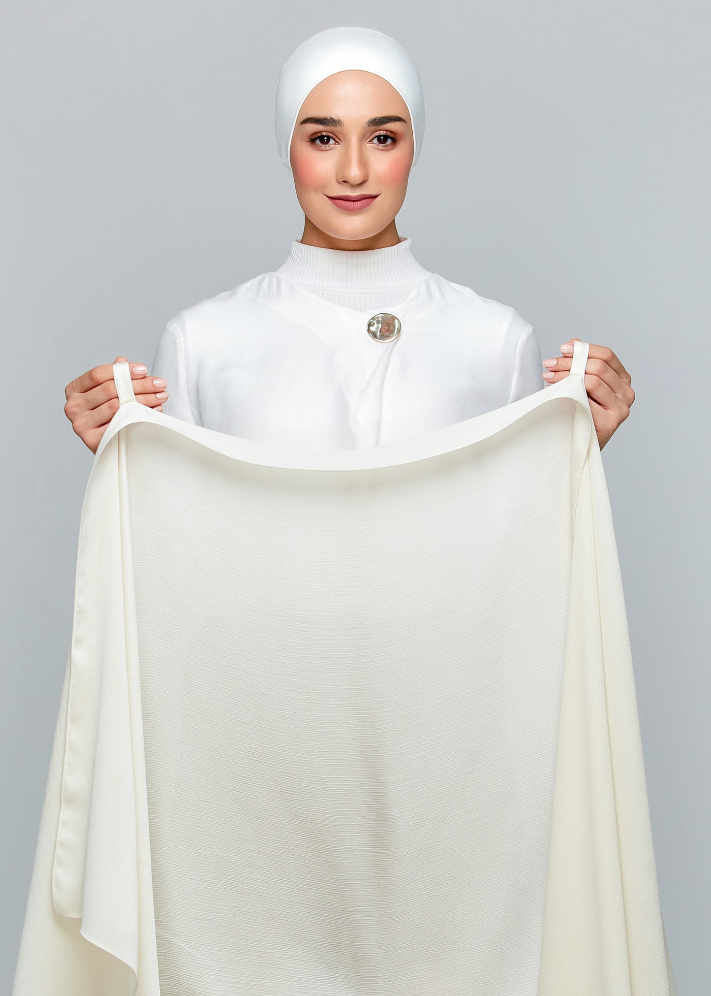 Lily Set in Gardenia White