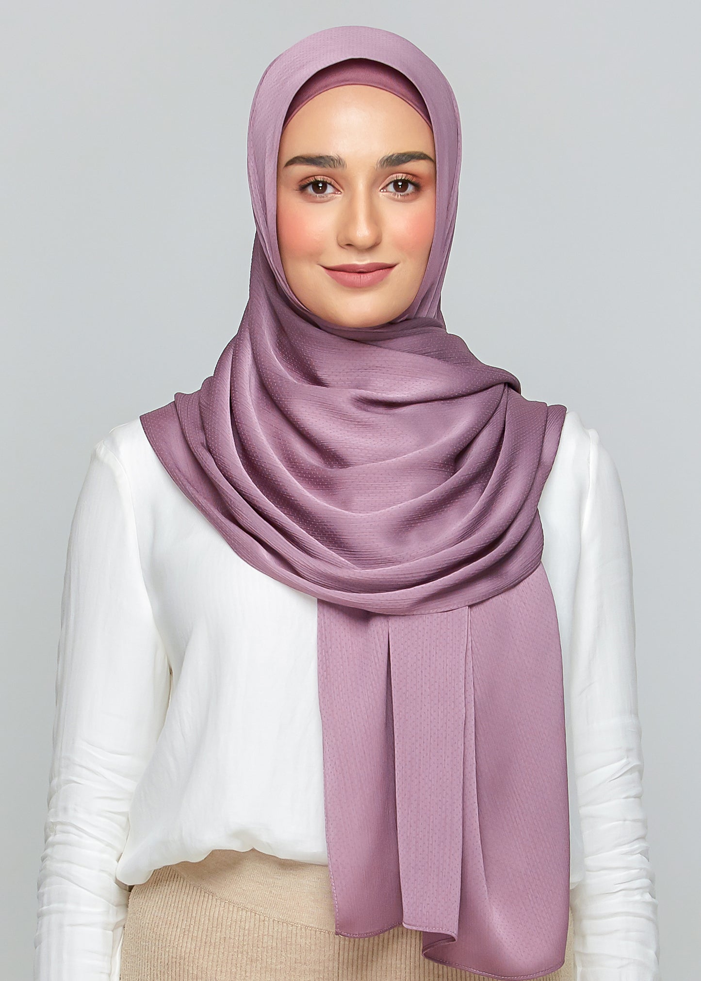 Lily Set in Orchid