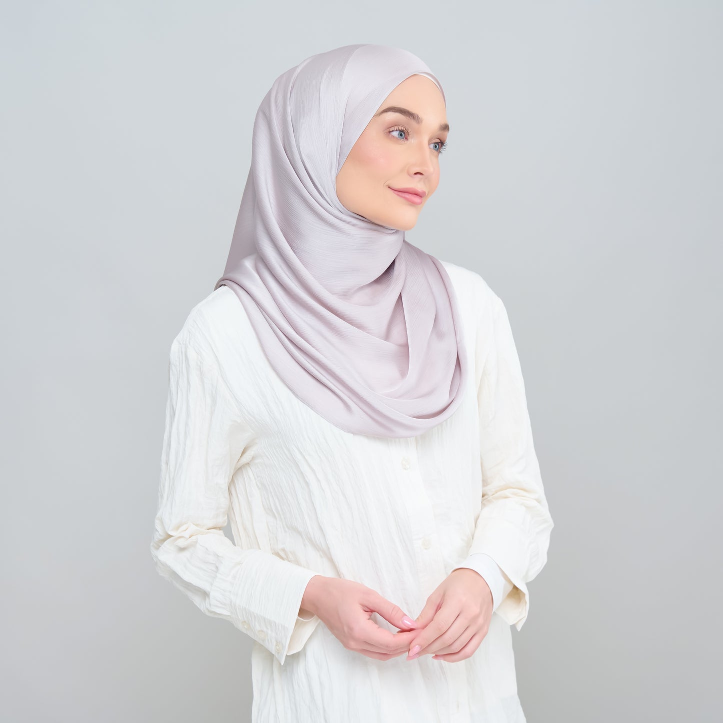 Medina Silk Shawl in Light Grey