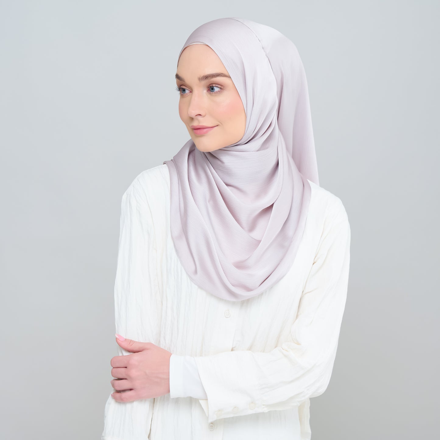 Medina Silk Shawl in Light Grey