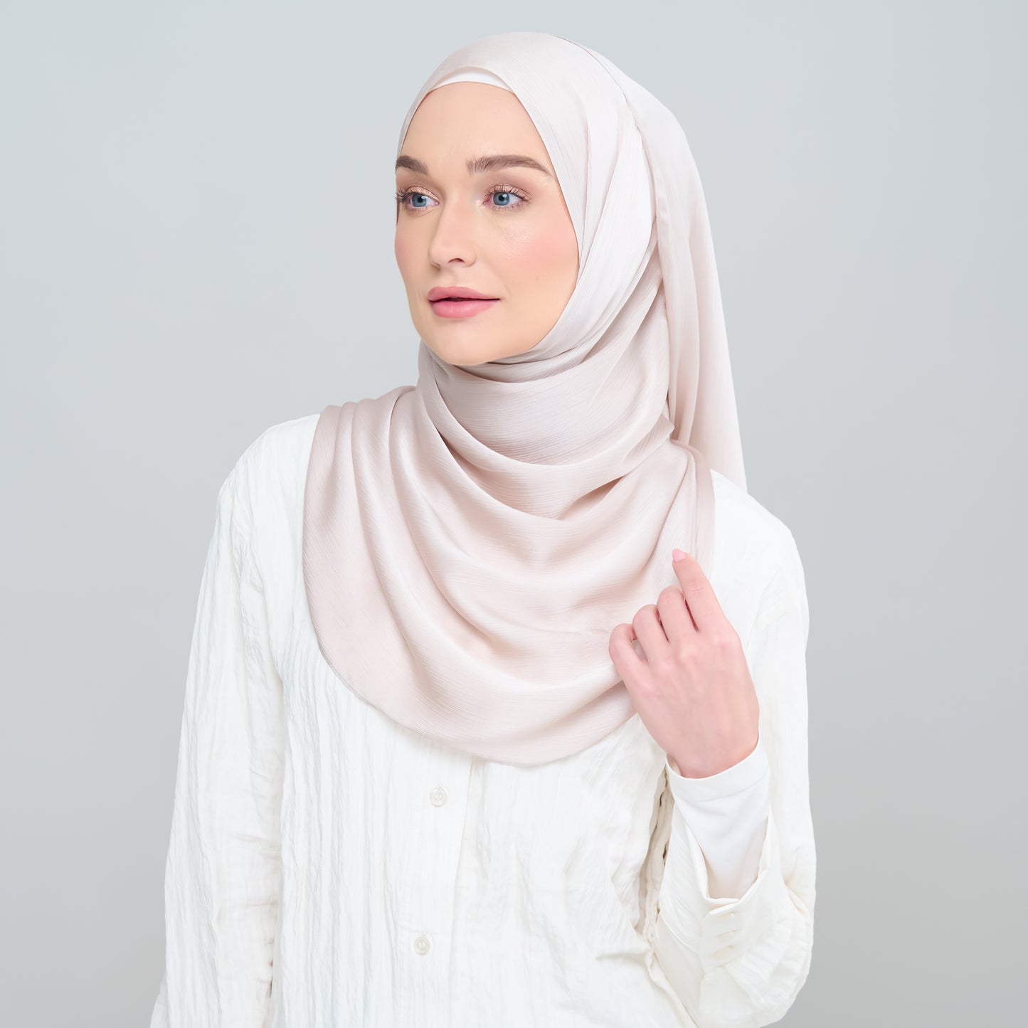 Medina Silk Shawl in Light Taupe