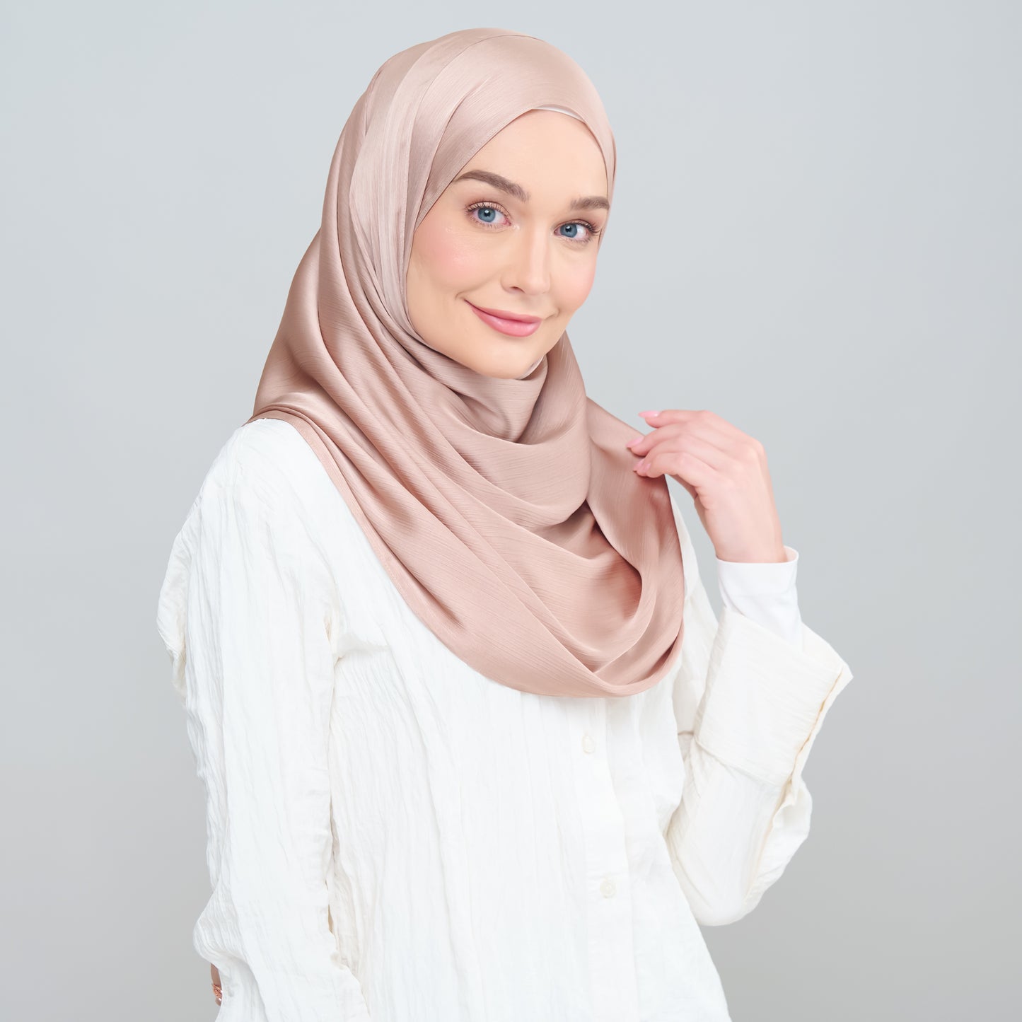 Medina Silk Shawl in Toffee