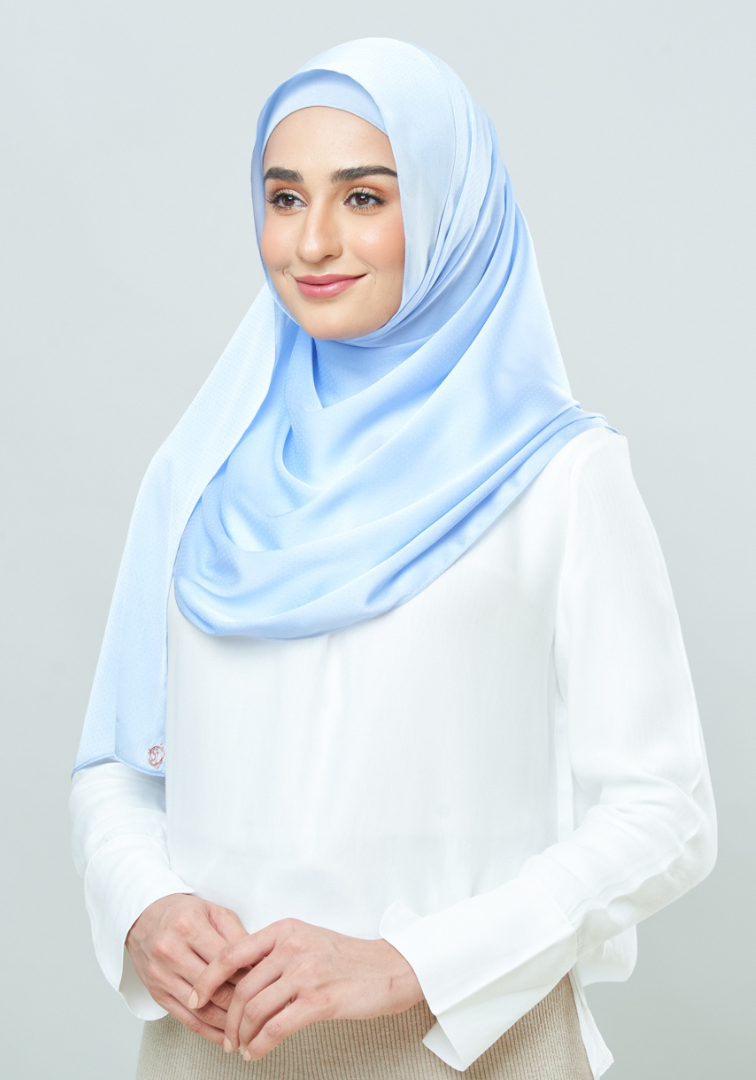 Lily Set in Frozen Blue 2.0