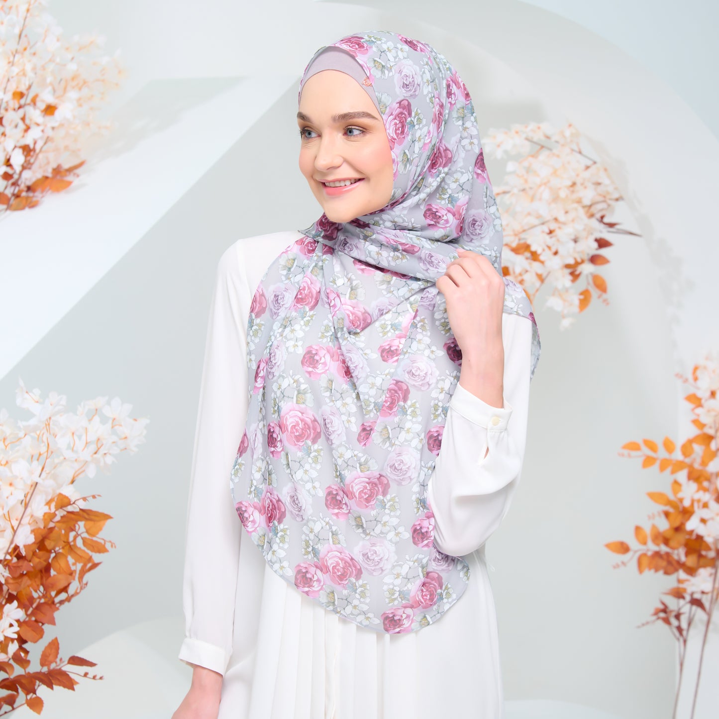 LE Printed Dolce in Platinum Plum