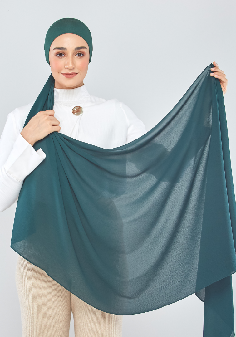 Chiffon Dolce in Emerald Green (Semi-Instant)