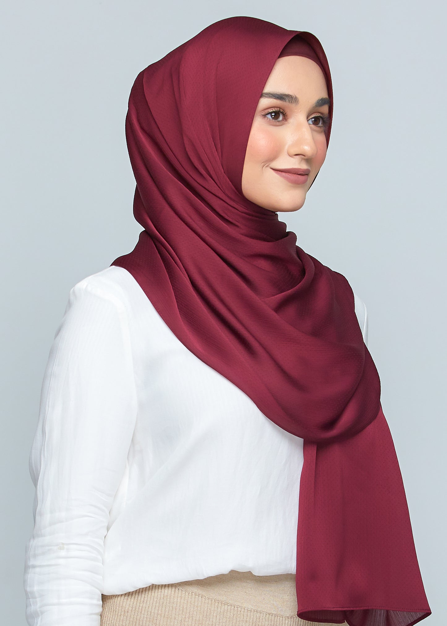 Lily Set in Mahagony Red