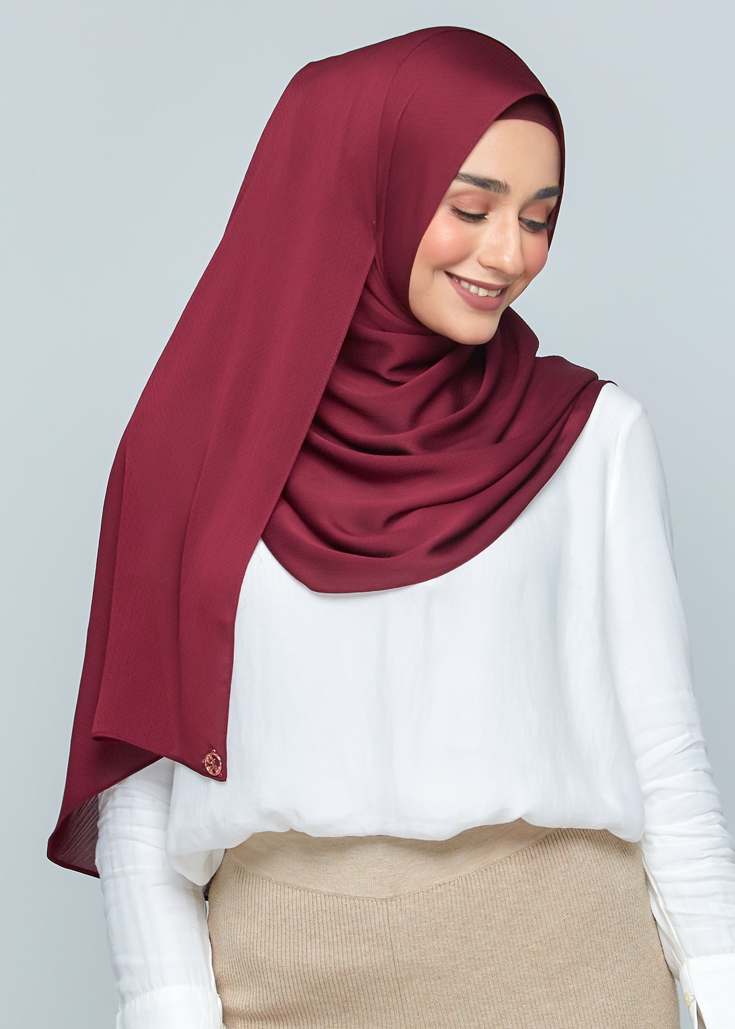 Lily Set in Mahagony Red