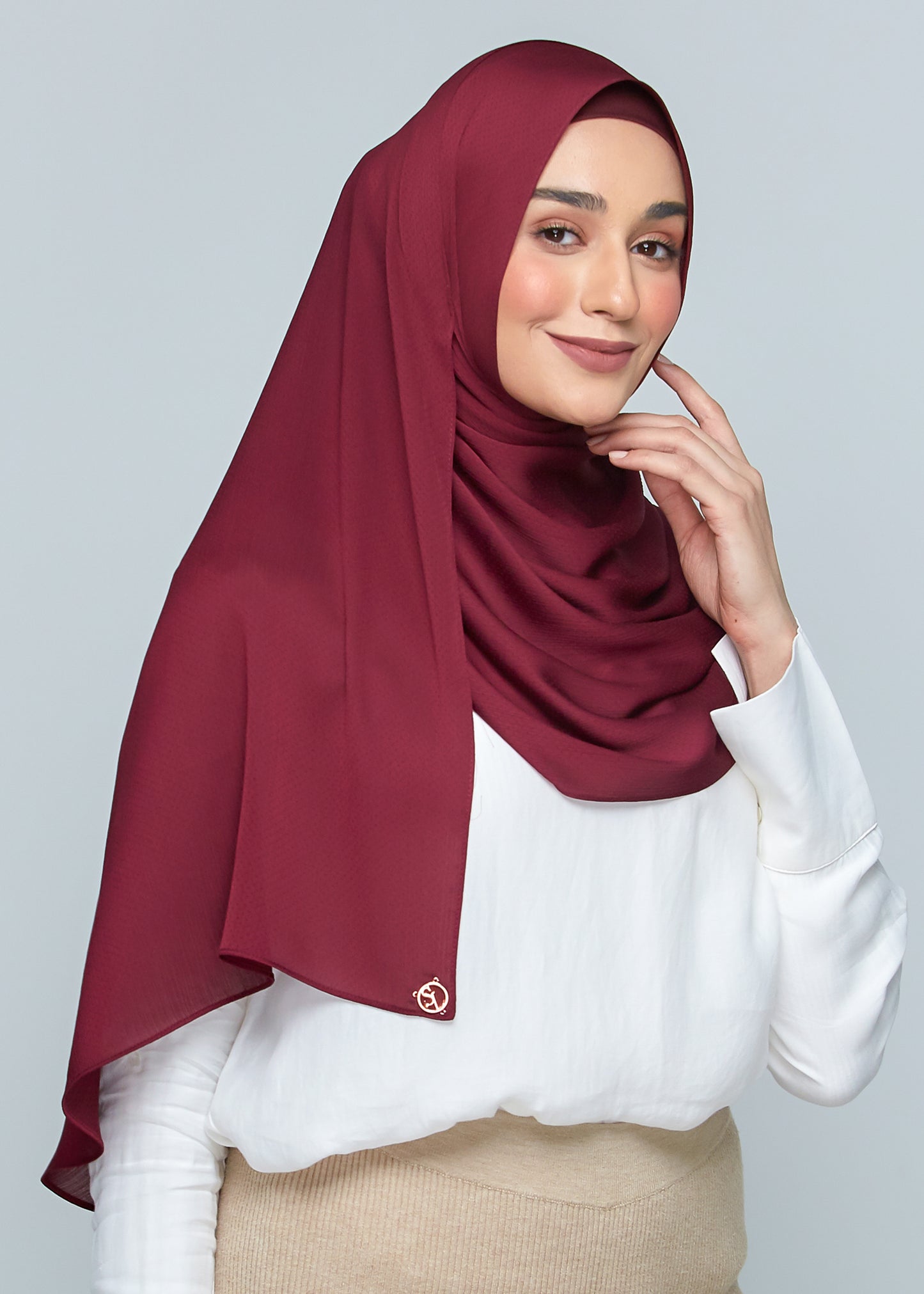 Lily Set in Mahagony Red