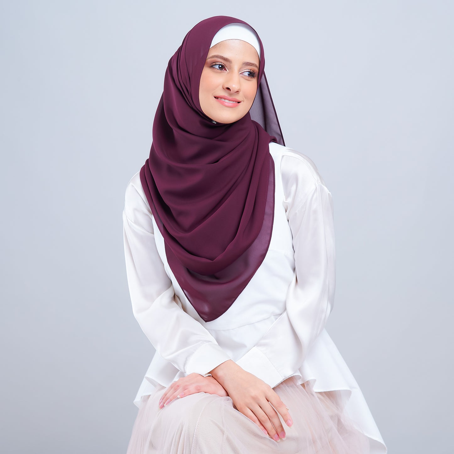 Jasmine Voile Shawl in Plum