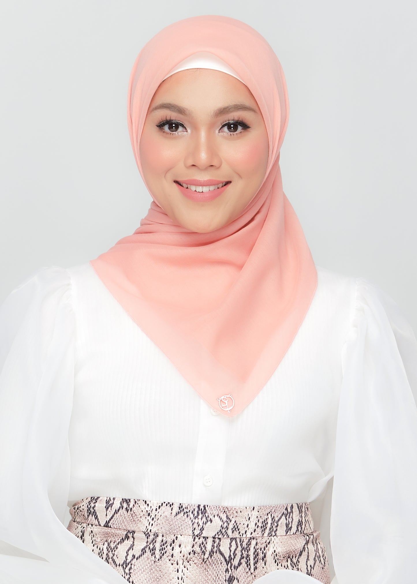 Bawal Babe in Coral Peach