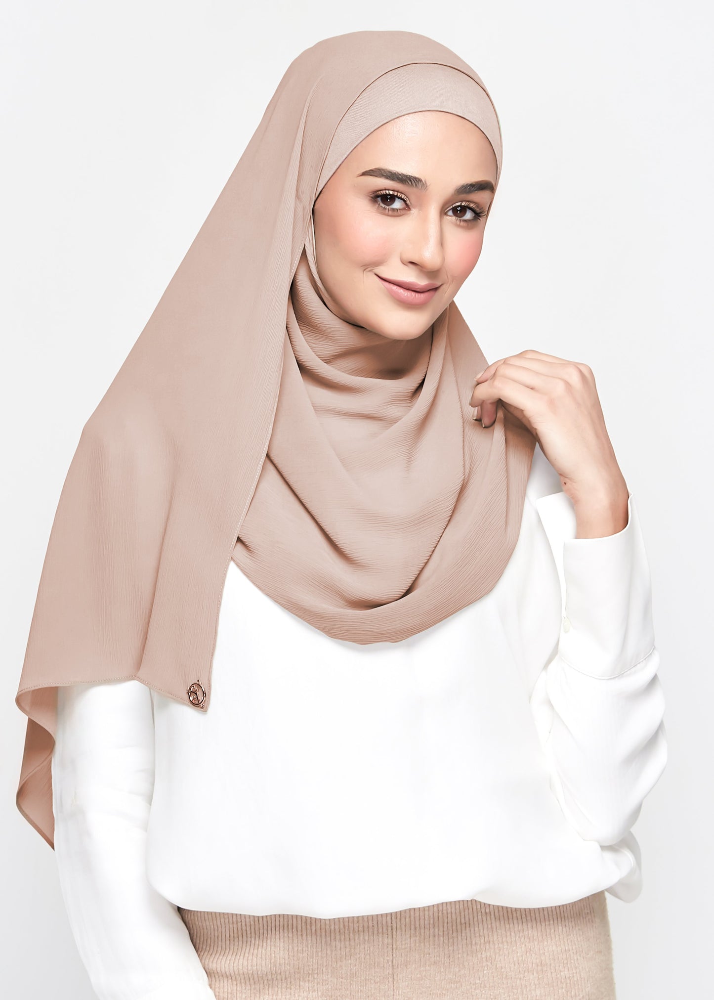 Chiffon Dolce in Cashew Blonde (Semi-Instant)