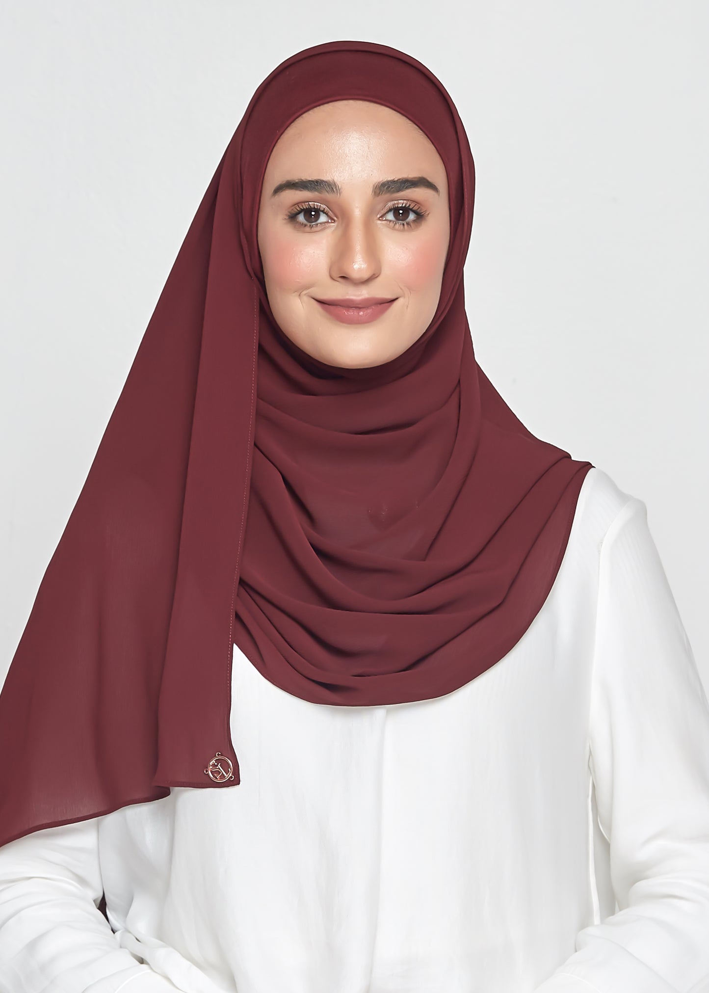 Chiffon Dolce in Crimson Red (Semi-Instant)