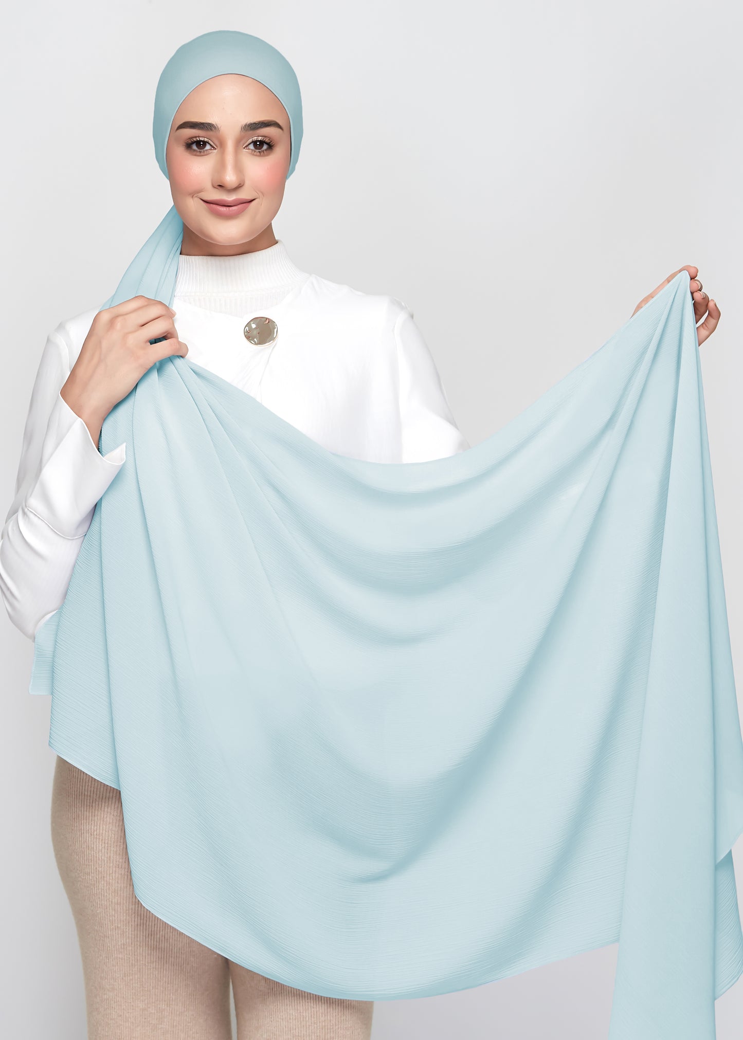 Chiffon Dolce in Ice Baby Blue (Semi-Instant)