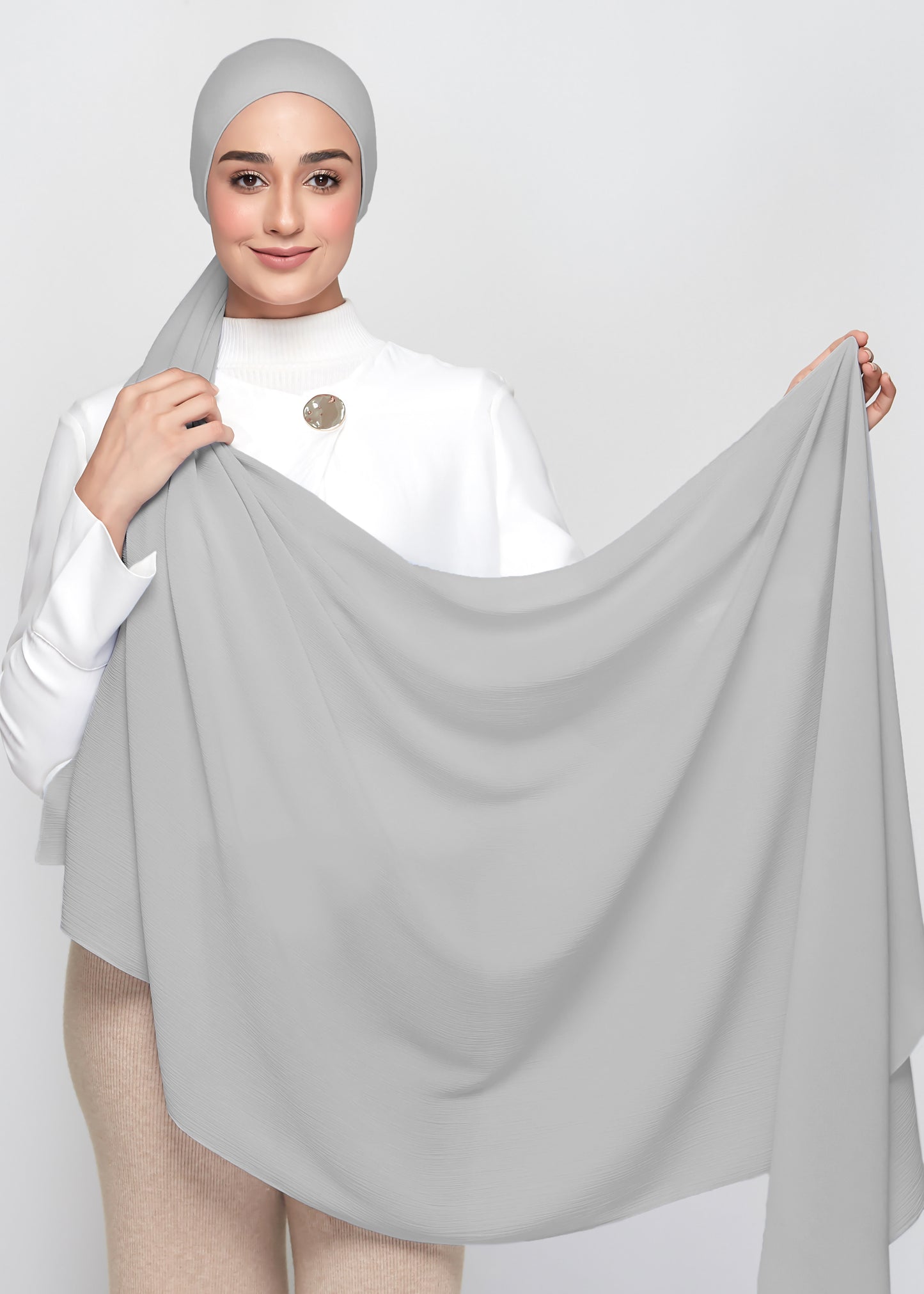 Chiffon Dolce in Smokey Grey (Semi-Instant)