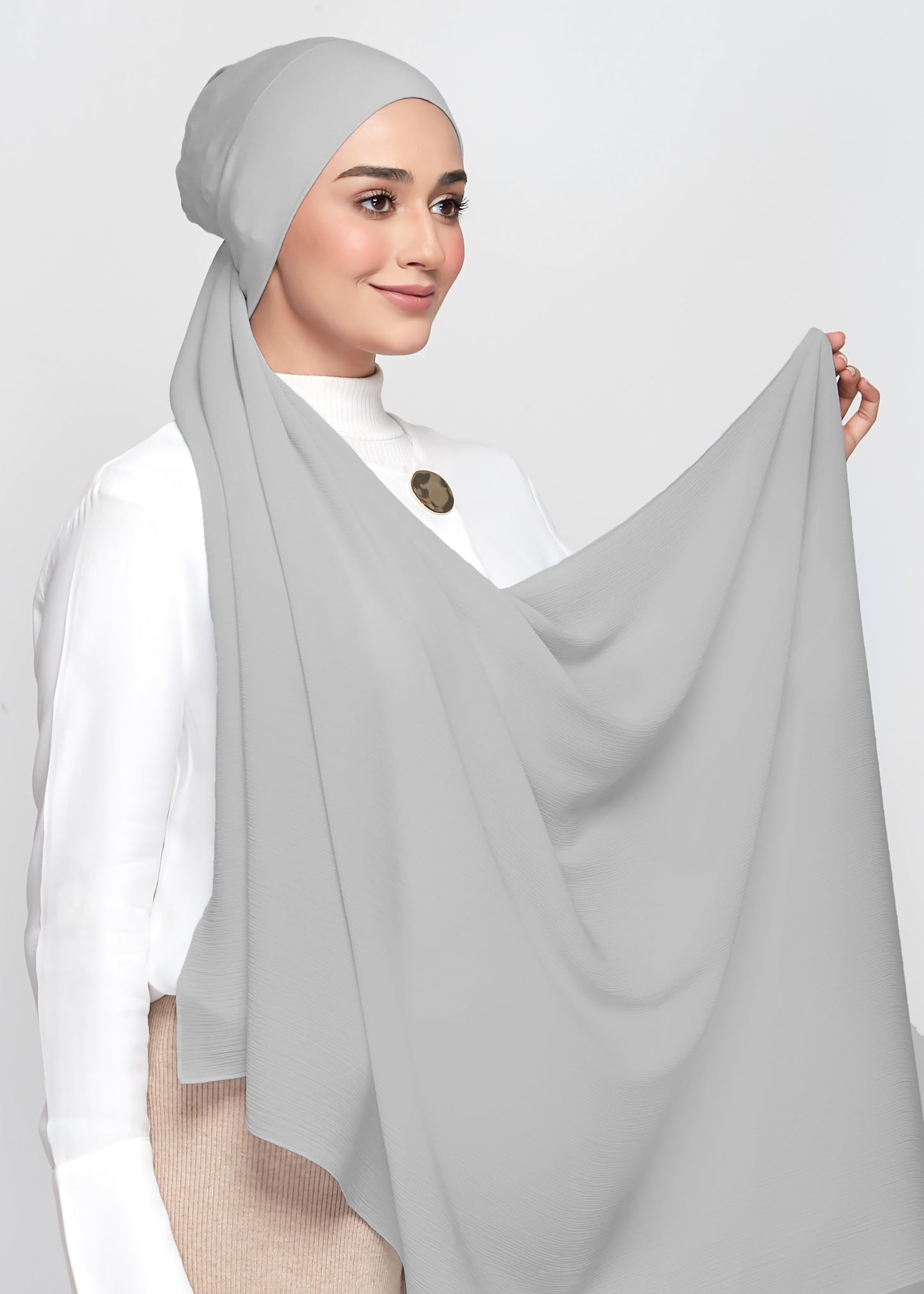 Chiffon Dolce in Smokey Grey (Semi-Instant)