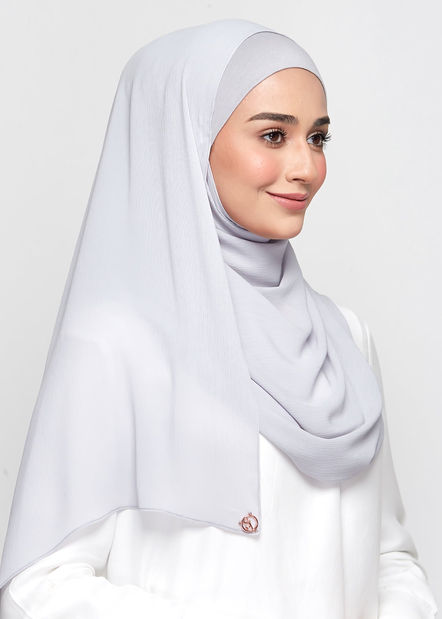 Chiffon Dolce in Titanium Grey (Semi-Instant)