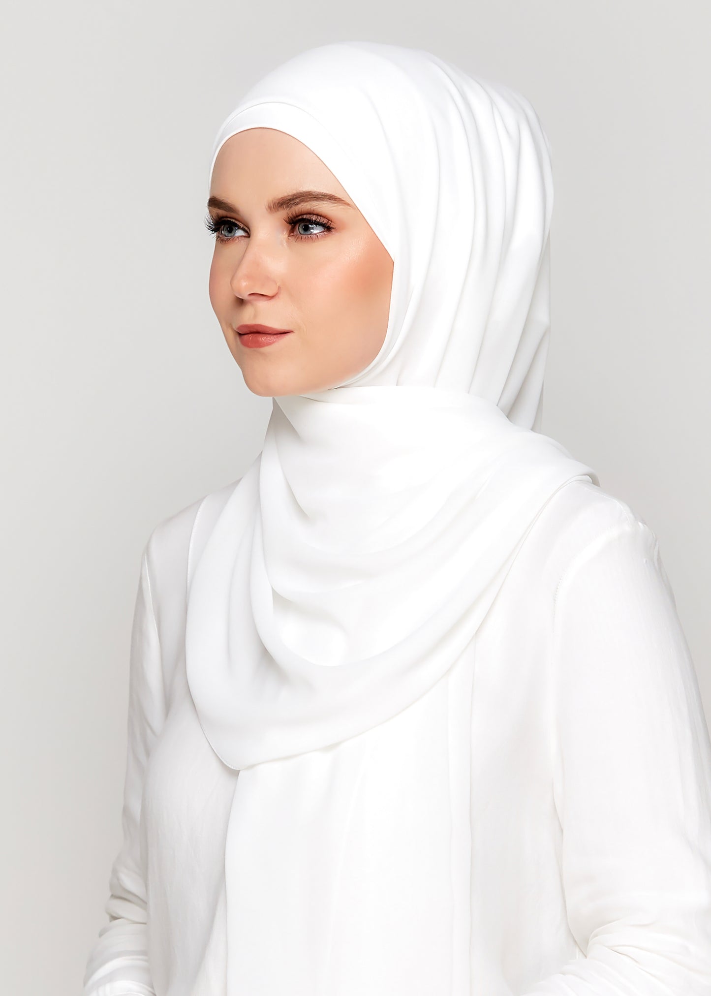Tie-Back Chiffon Gabana in Pure White