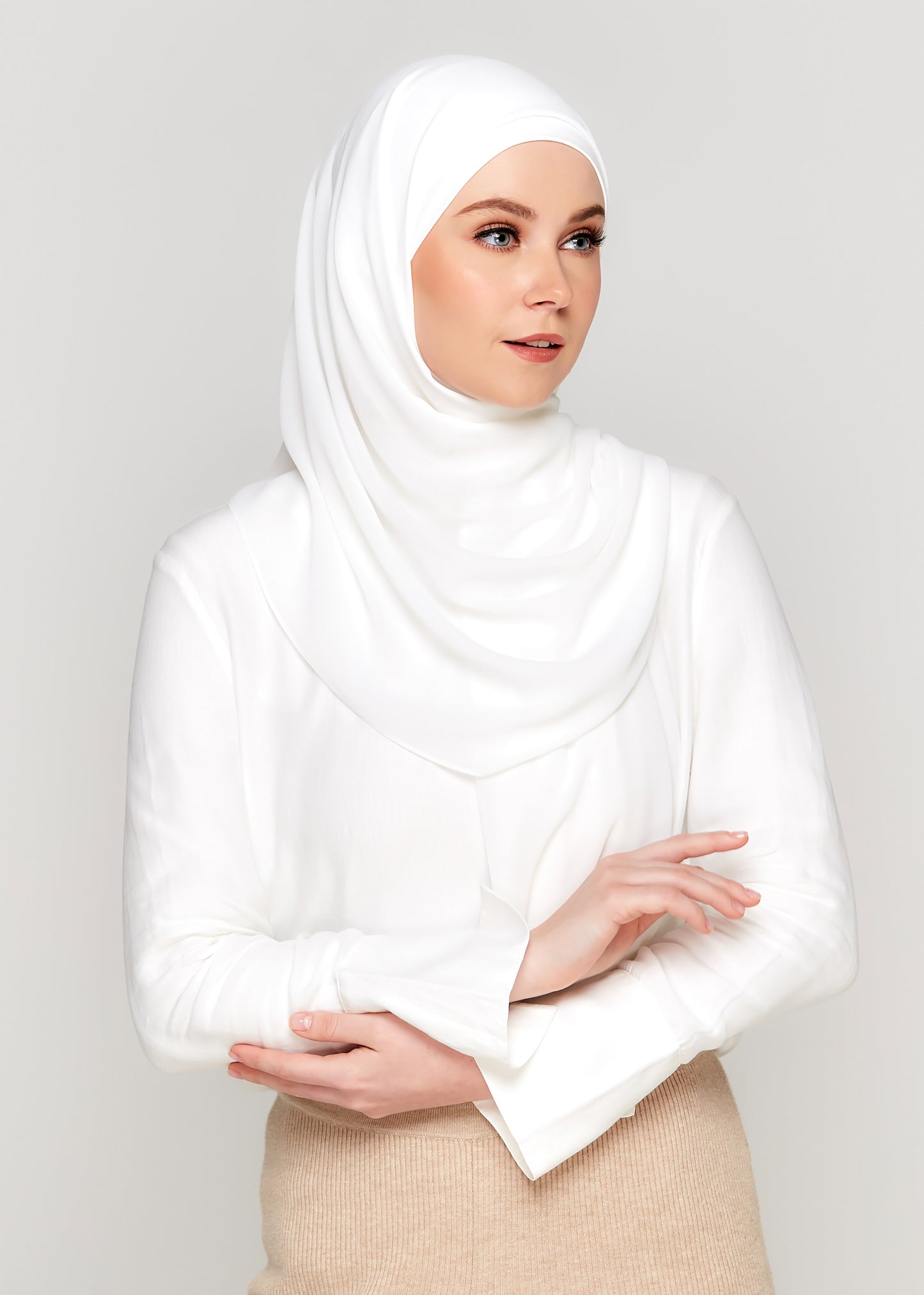 Tie-Back Chiffon Gabana in Pure White