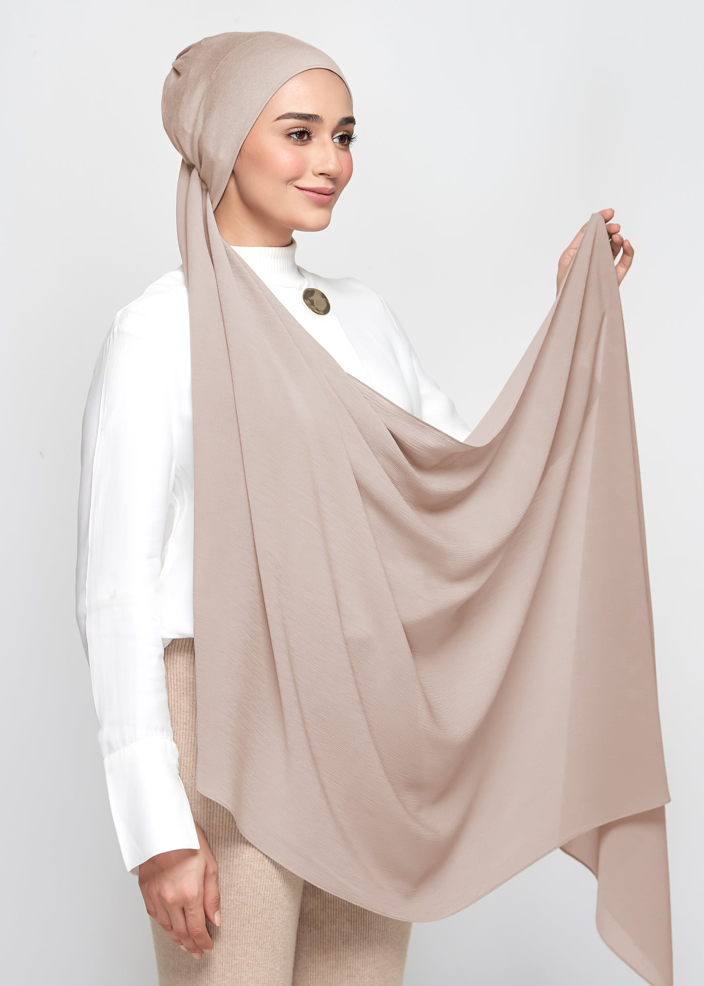 Chiffon Dolce in Cashew Blonde (Semi-Instant)