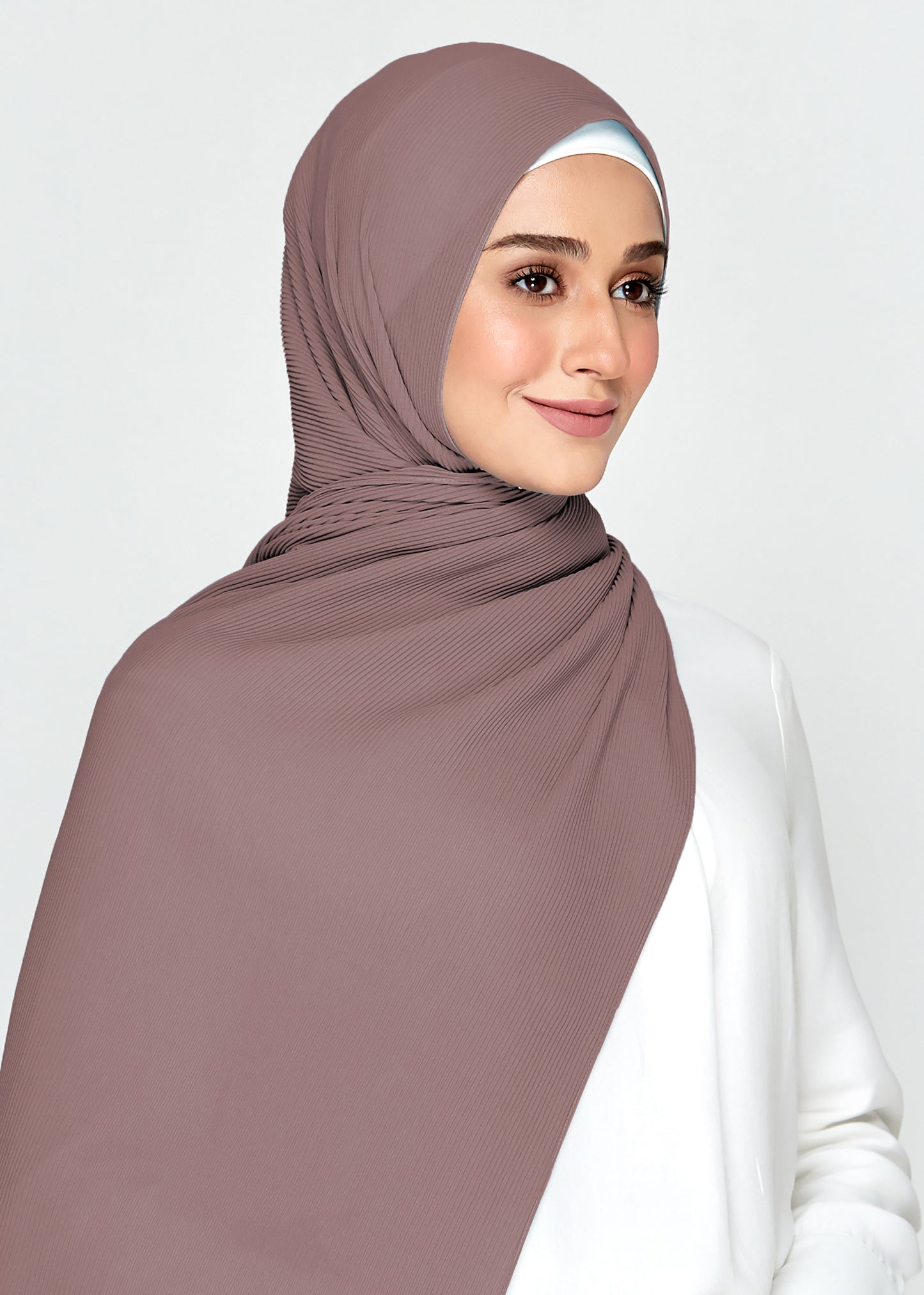 SL MINI PLEATS in Dark Taupe