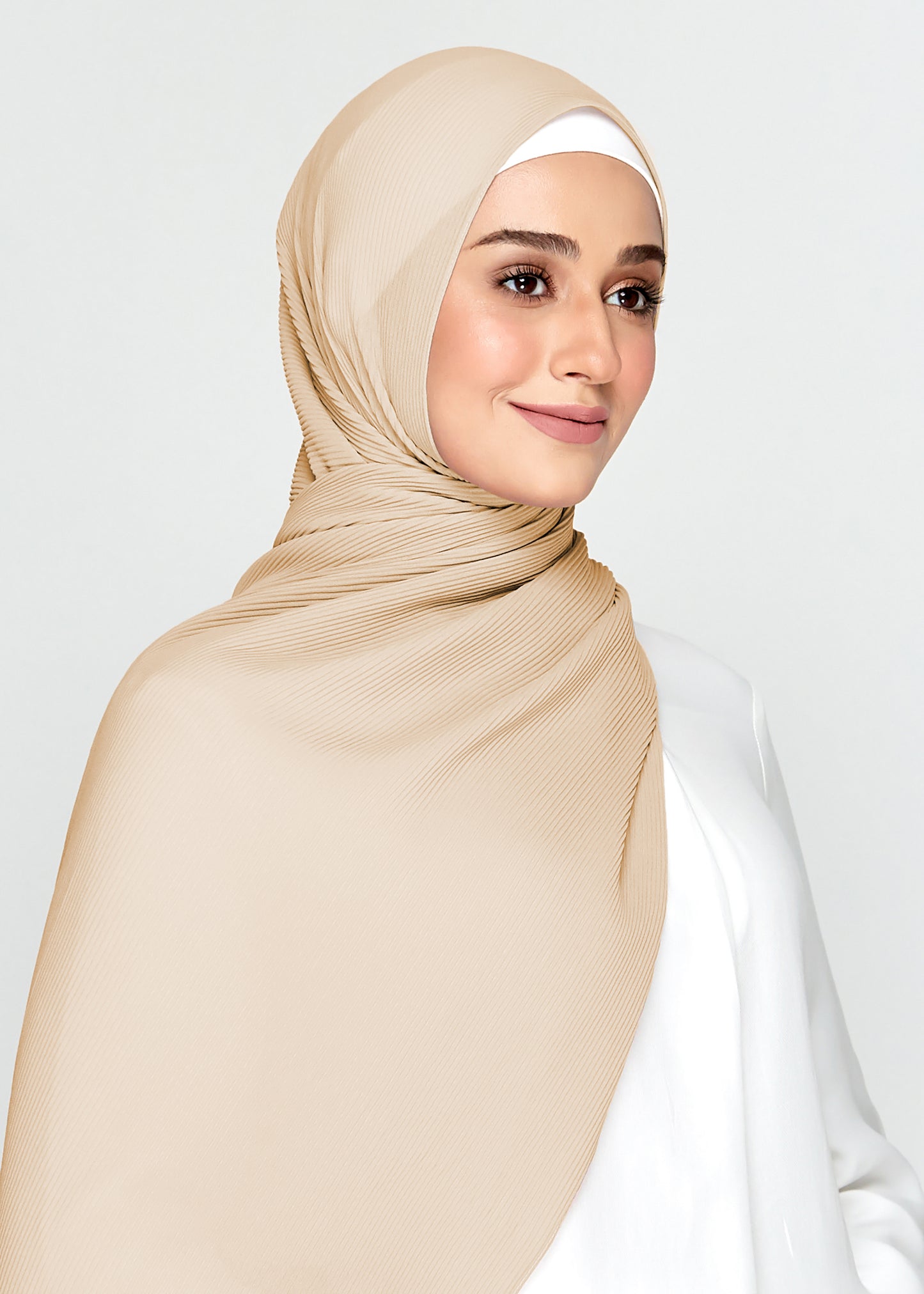 SL MINI PLEATS in Latte 2.0