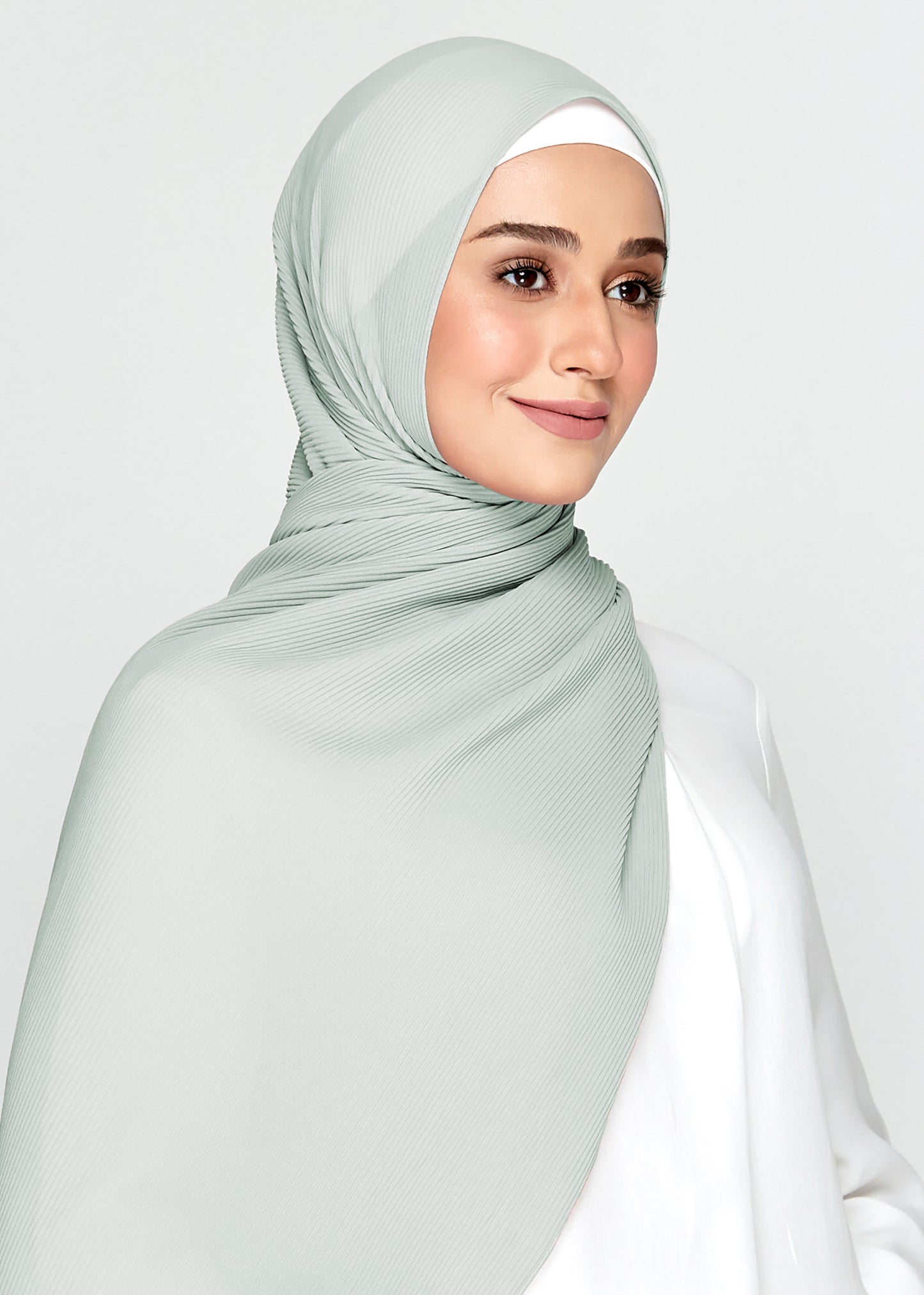 SL MINI PLEATS in Light Sage