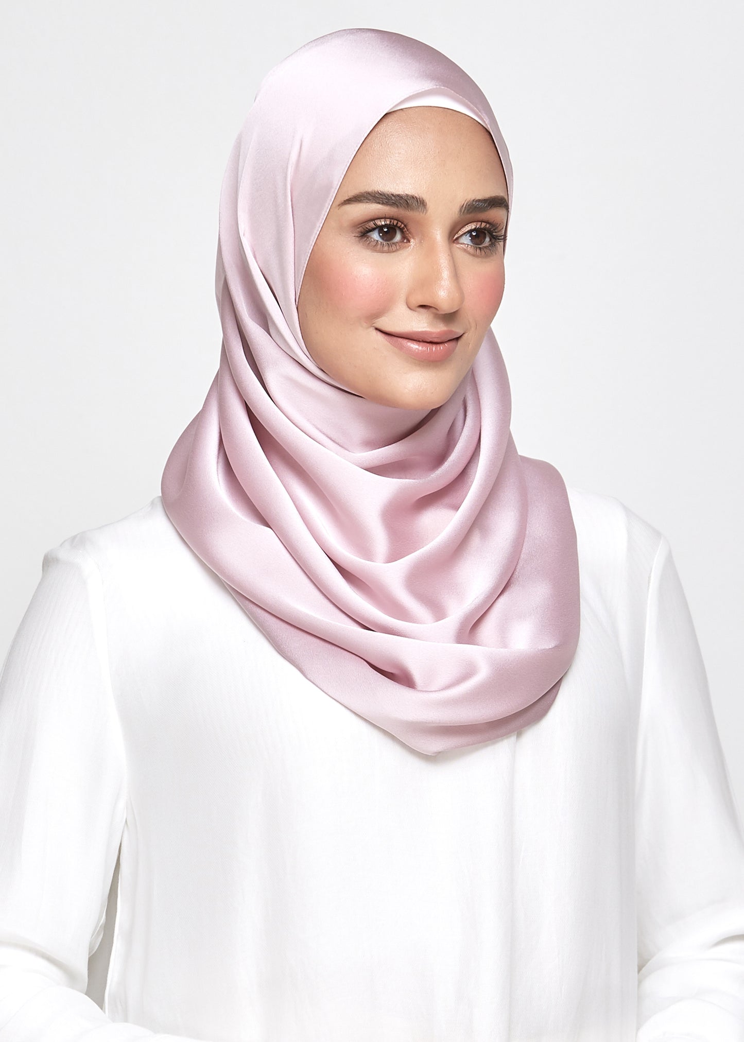 Satin Diamond in Blush Pink