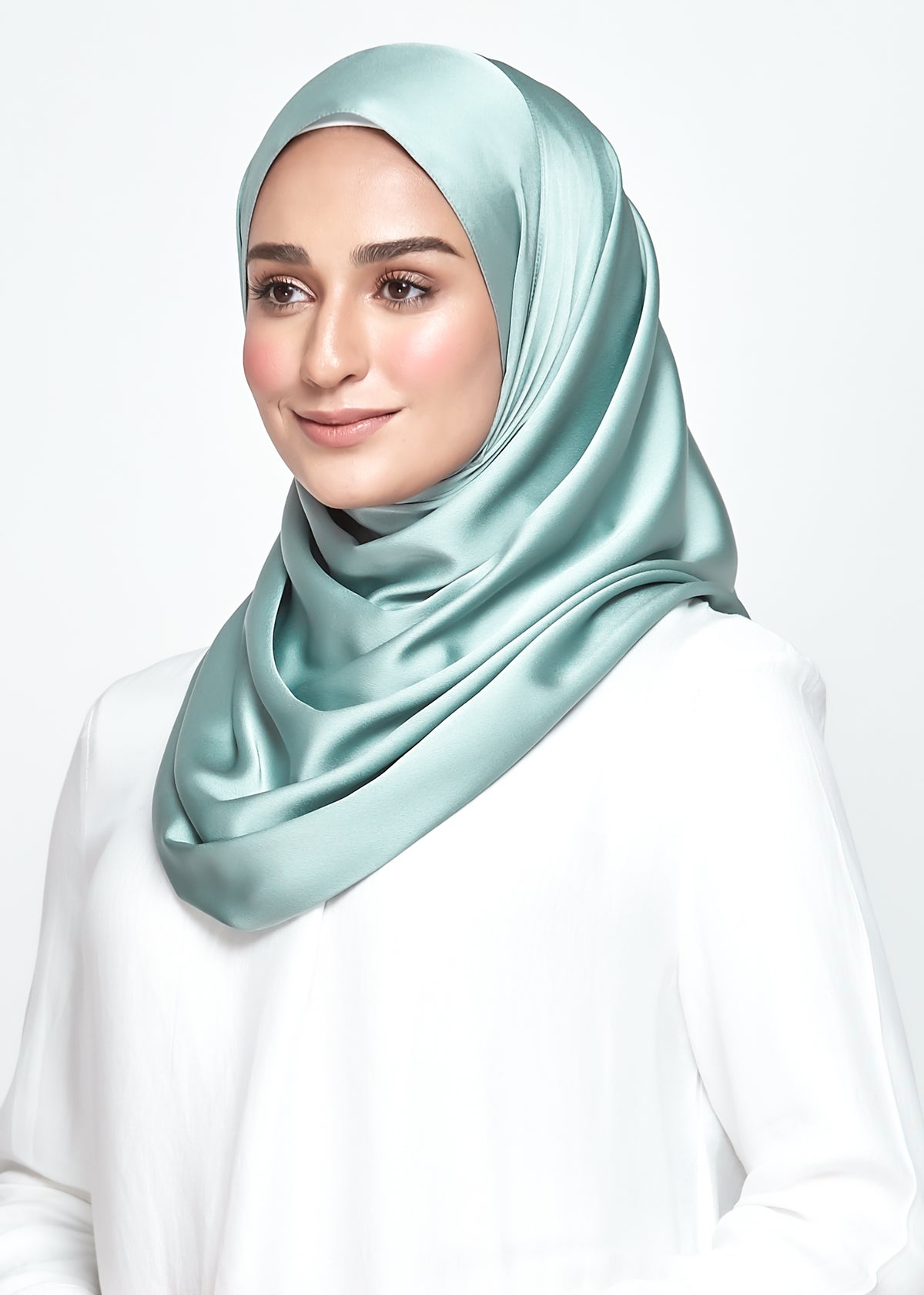 Satin Diamond in SEAFOAM