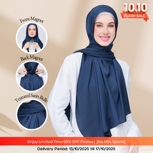 Instant Tag n' Go Shawl | Satin Bulle in Midnight Blue