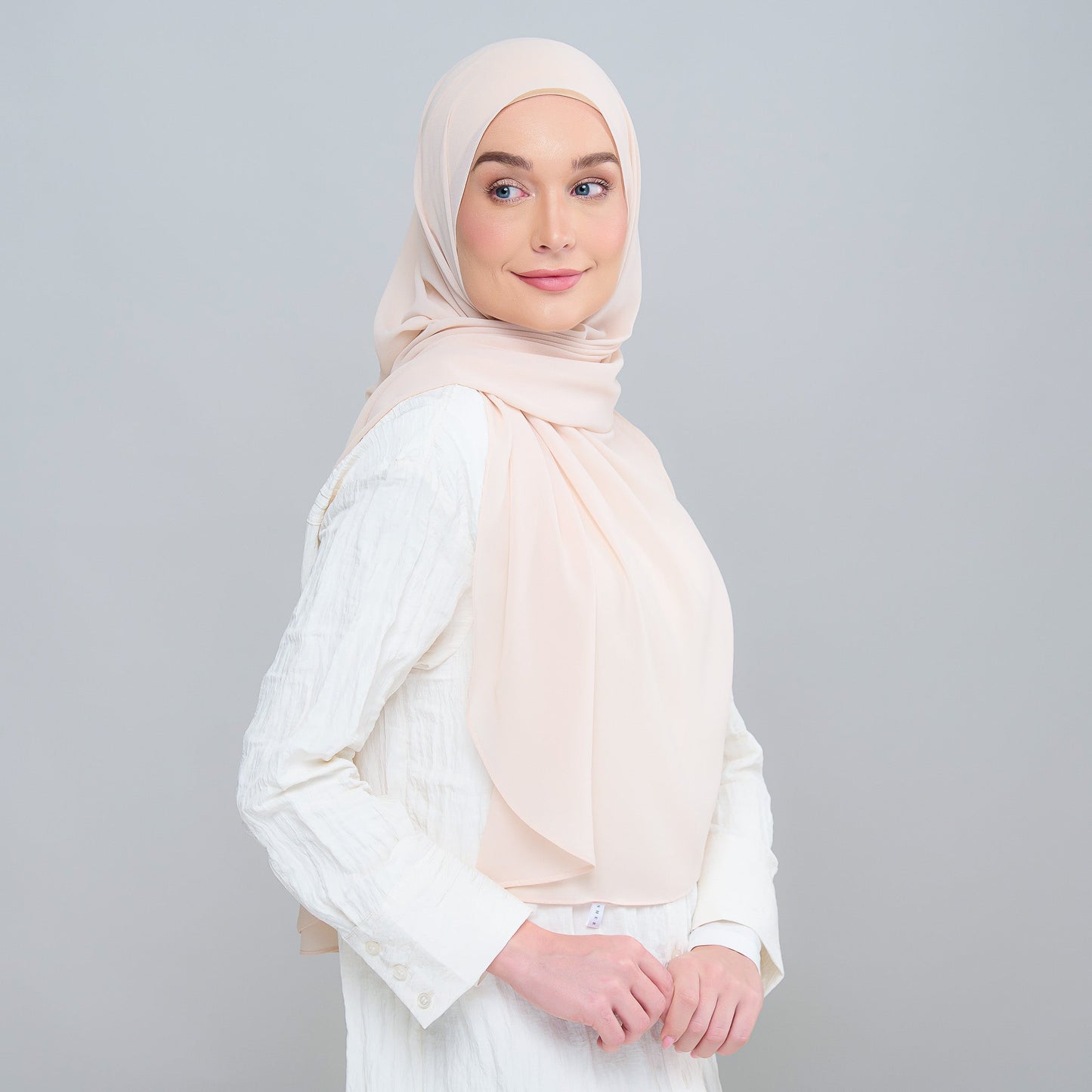 [As-Is] 3IN1 Instant Faith Tag n' Go in Classic Cream