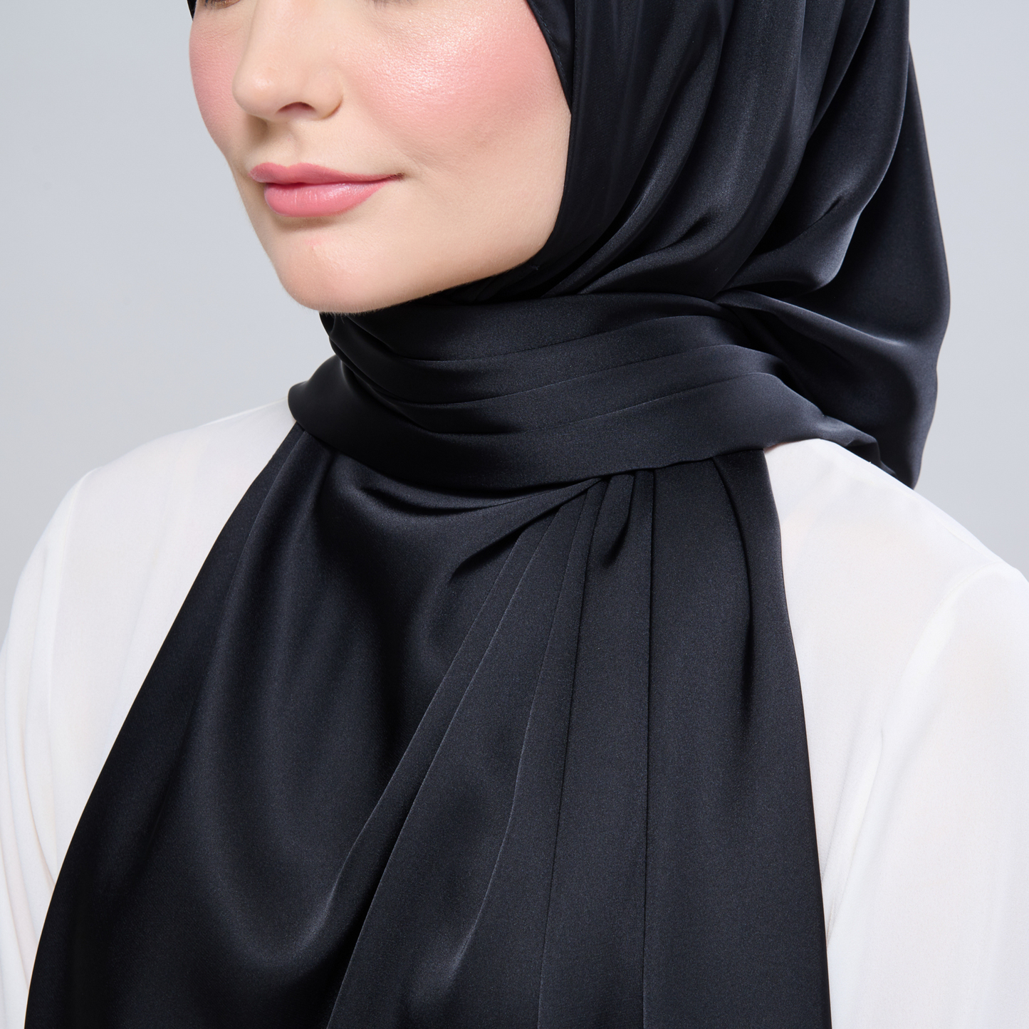 Instant Tag n' Go Shawl | Satin Silk in Pitch Black