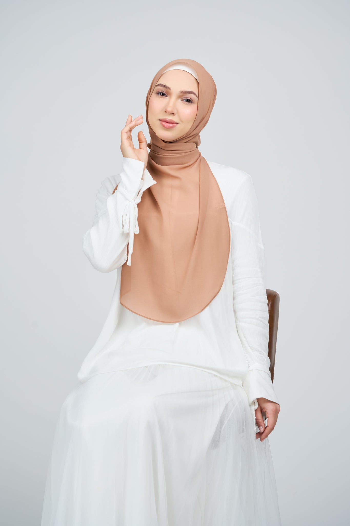 HoodX Curve in Ash Brown