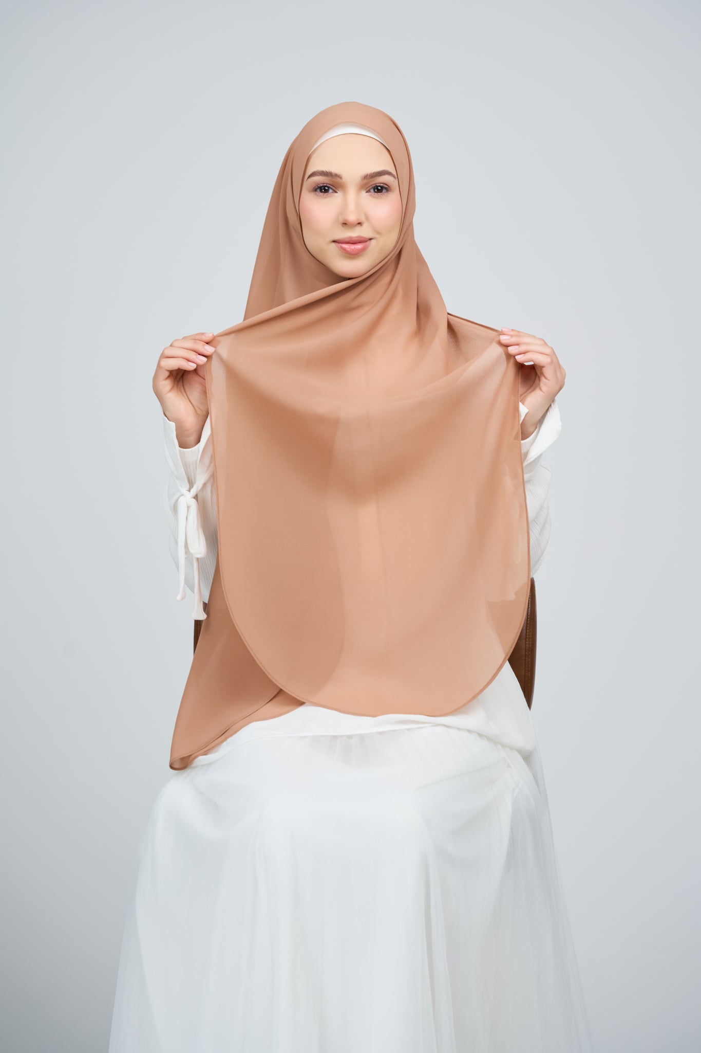 HoodX Curve in Ash Brown