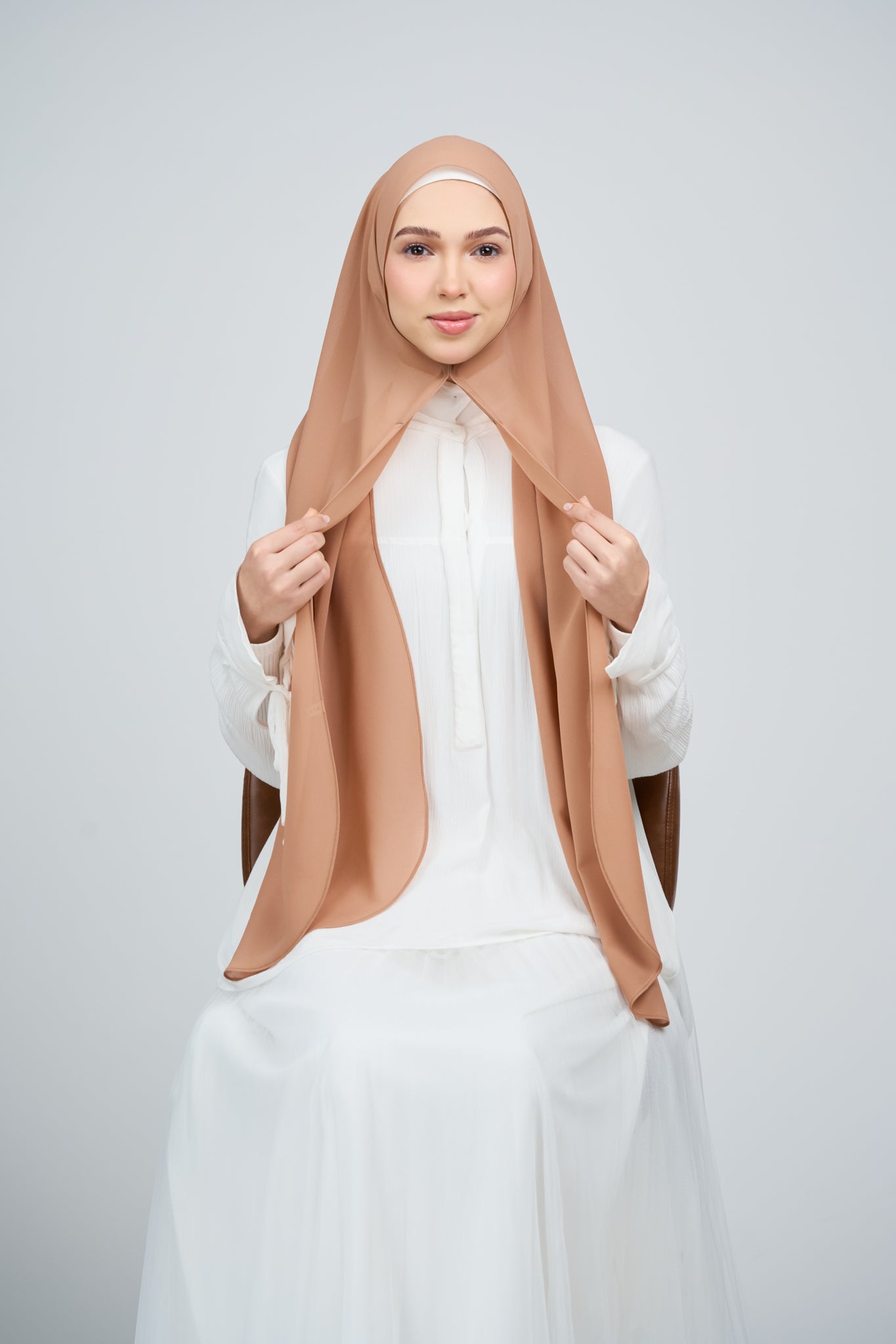 HoodX Curve in Ash Brown