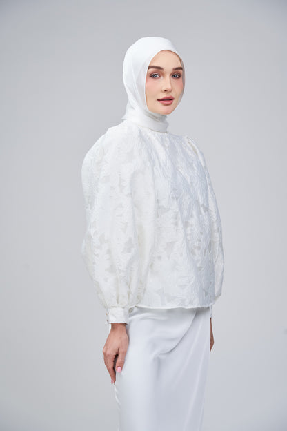 HoodX B.E in Bridal White