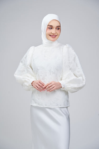 HoodX B.E in Bridal White