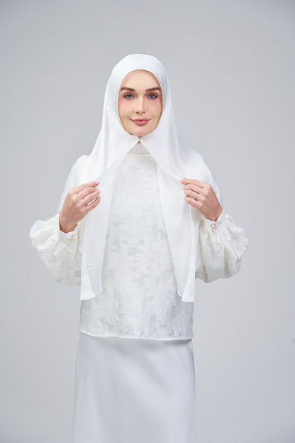 HoodX B.E in Bridal White