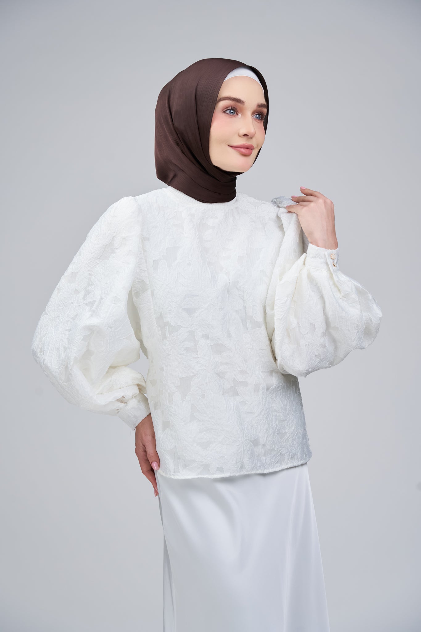 HoodX B.E in Deep Brown