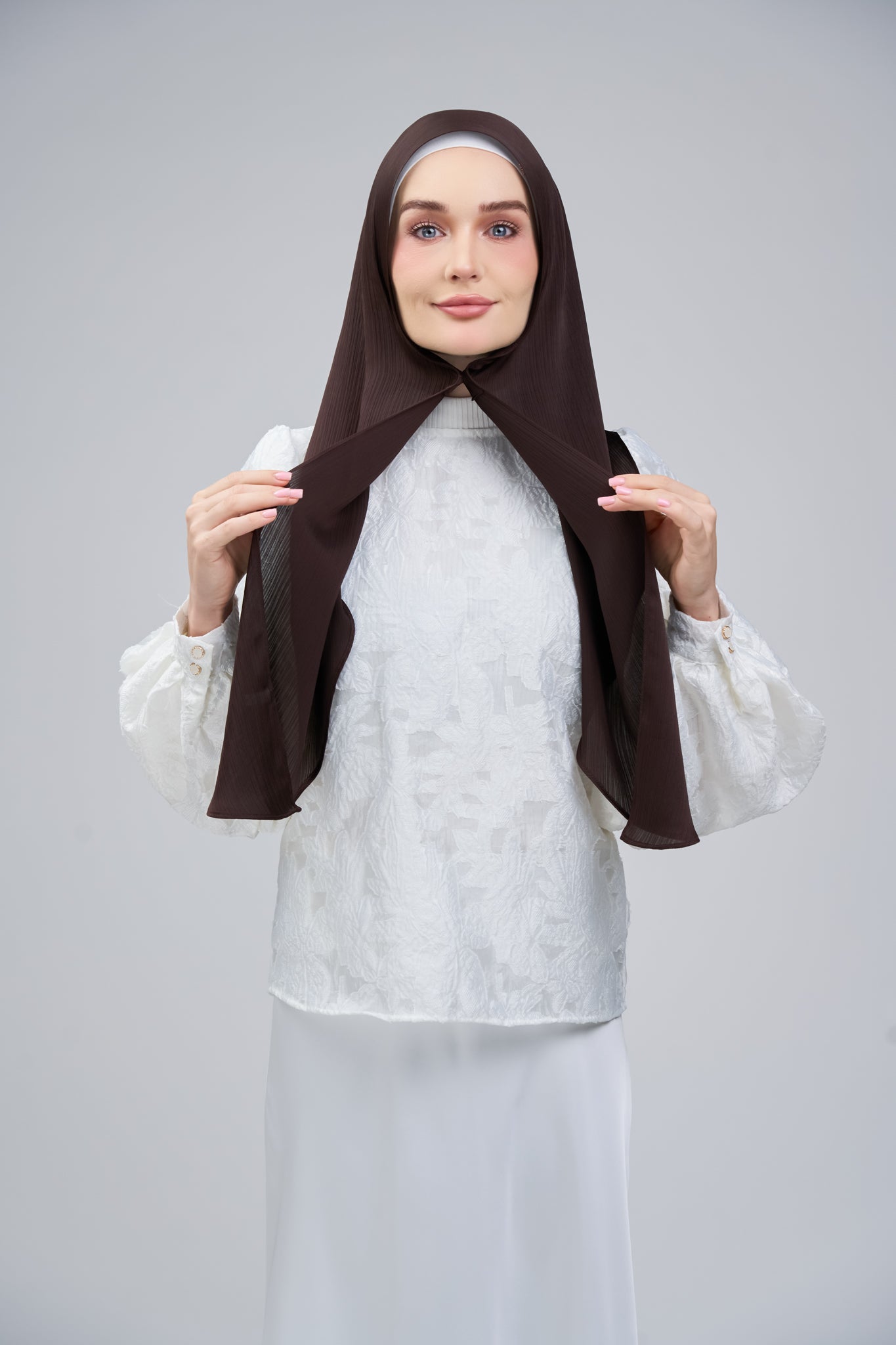 HoodX B.E in Deep Brown