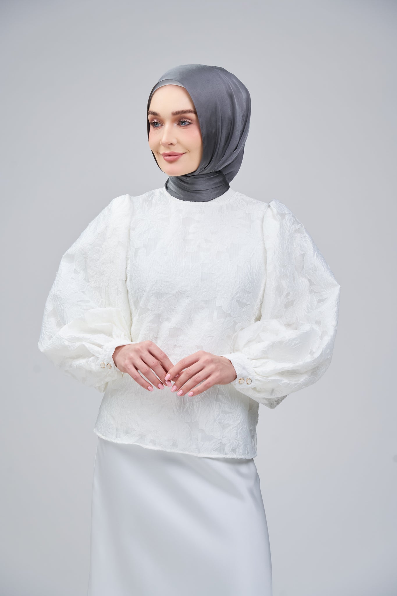 HoodX B.E in Deep Grey