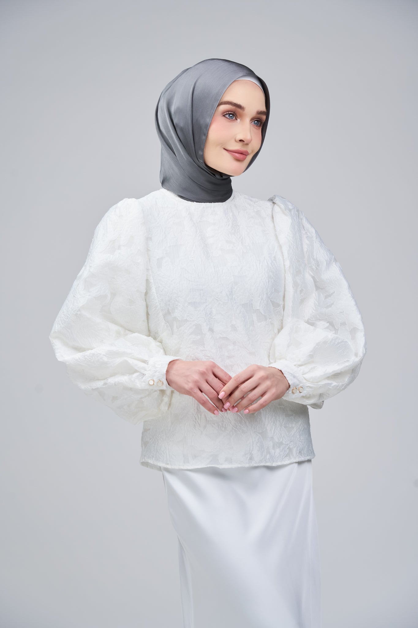 HoodX B.E in Deep Grey