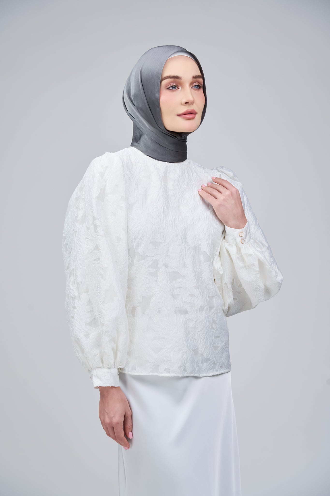 HoodX B.E in Deep Grey