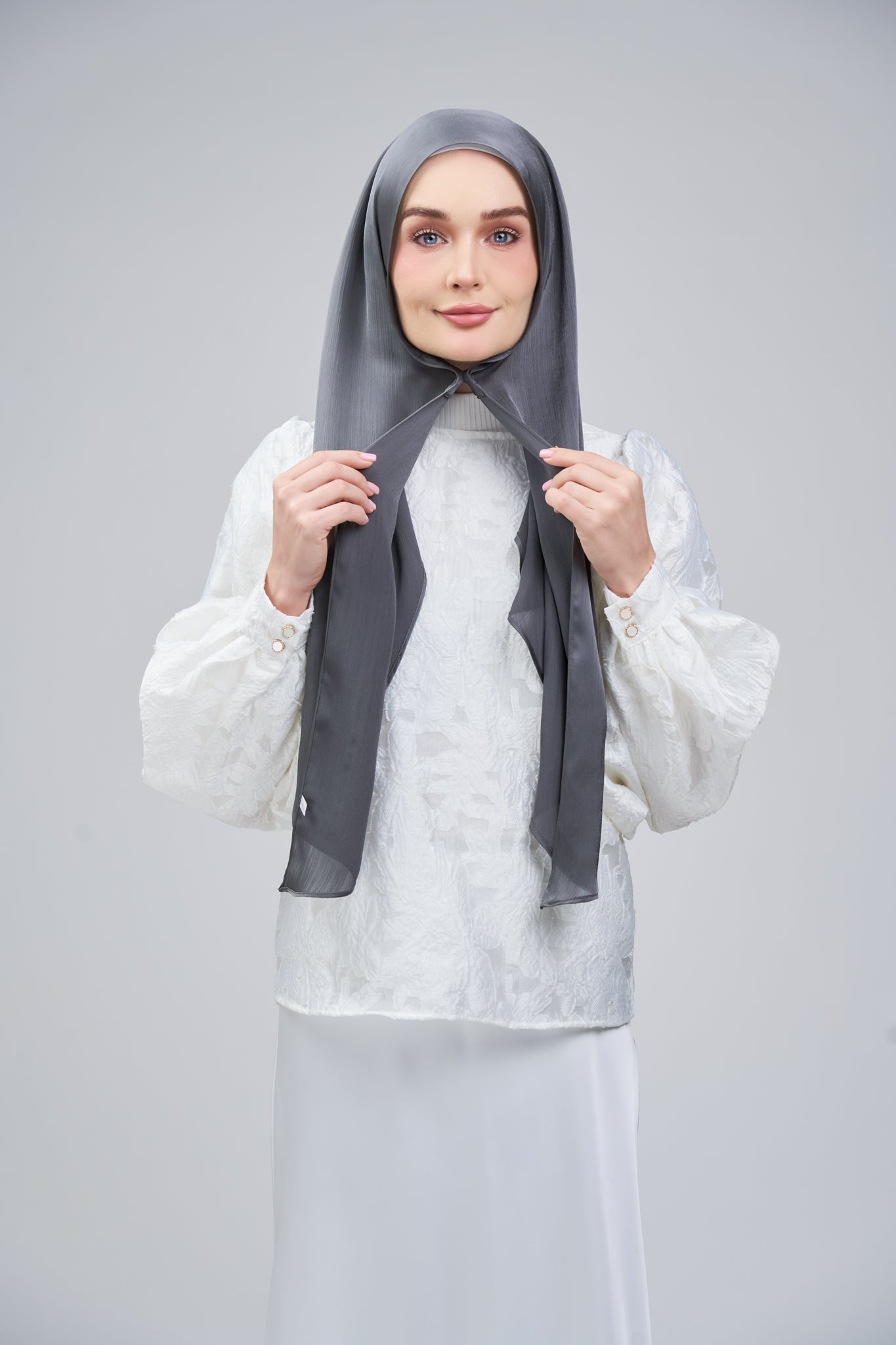 HoodX B.E in Deep Grey