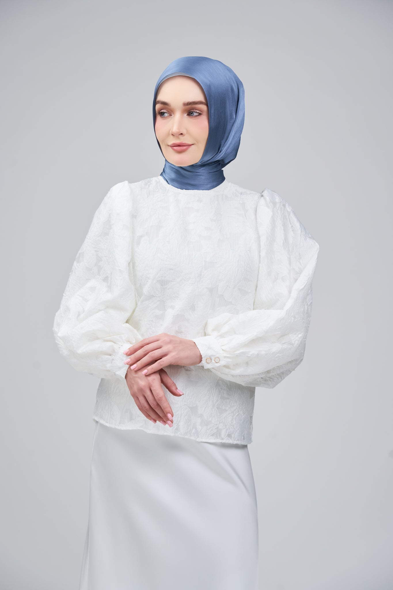 HoodX B.E in Lapis Blue