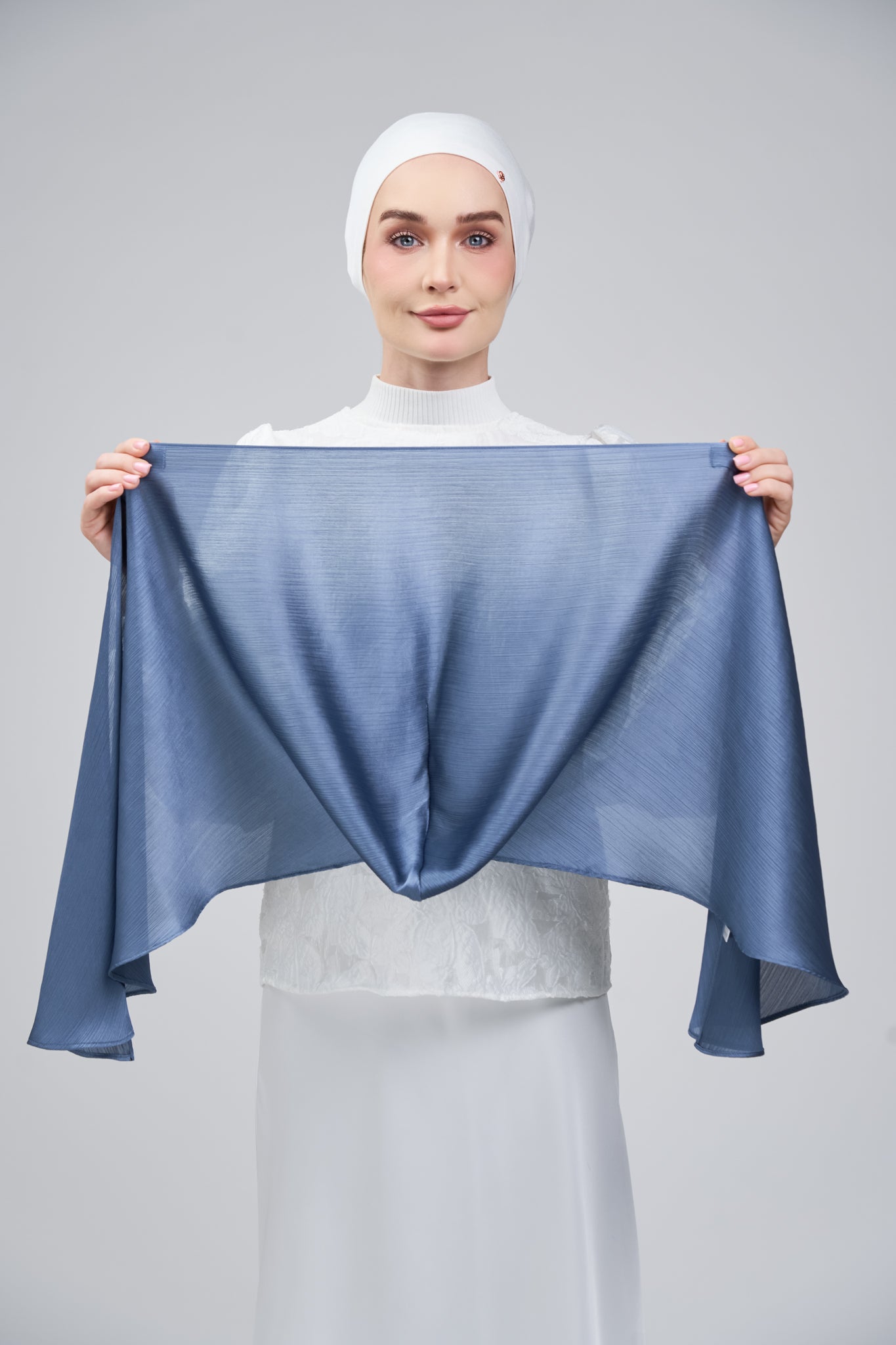 HoodX B.E in Lapis Blue