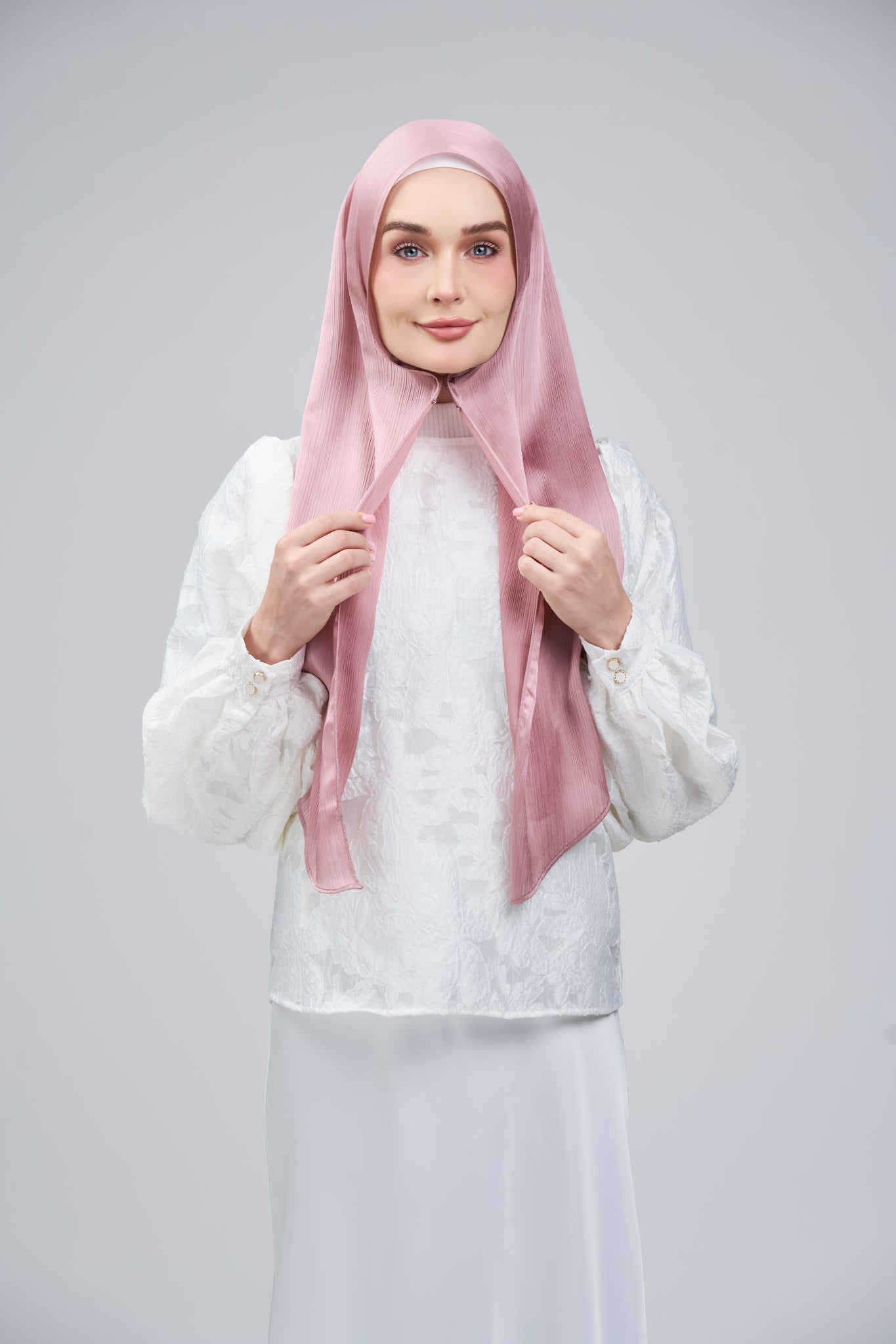 HoodX B.E in Perfect Pink