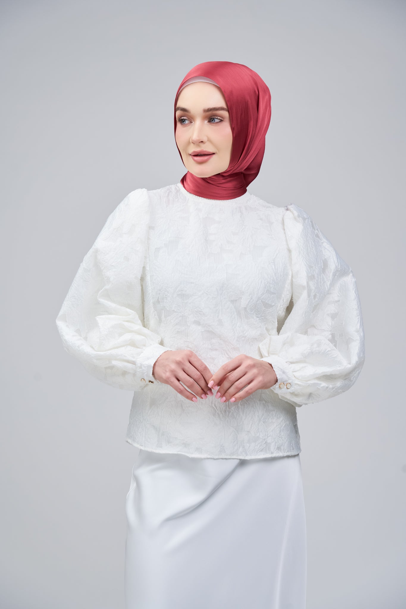 HoodX B.E in Persian Red