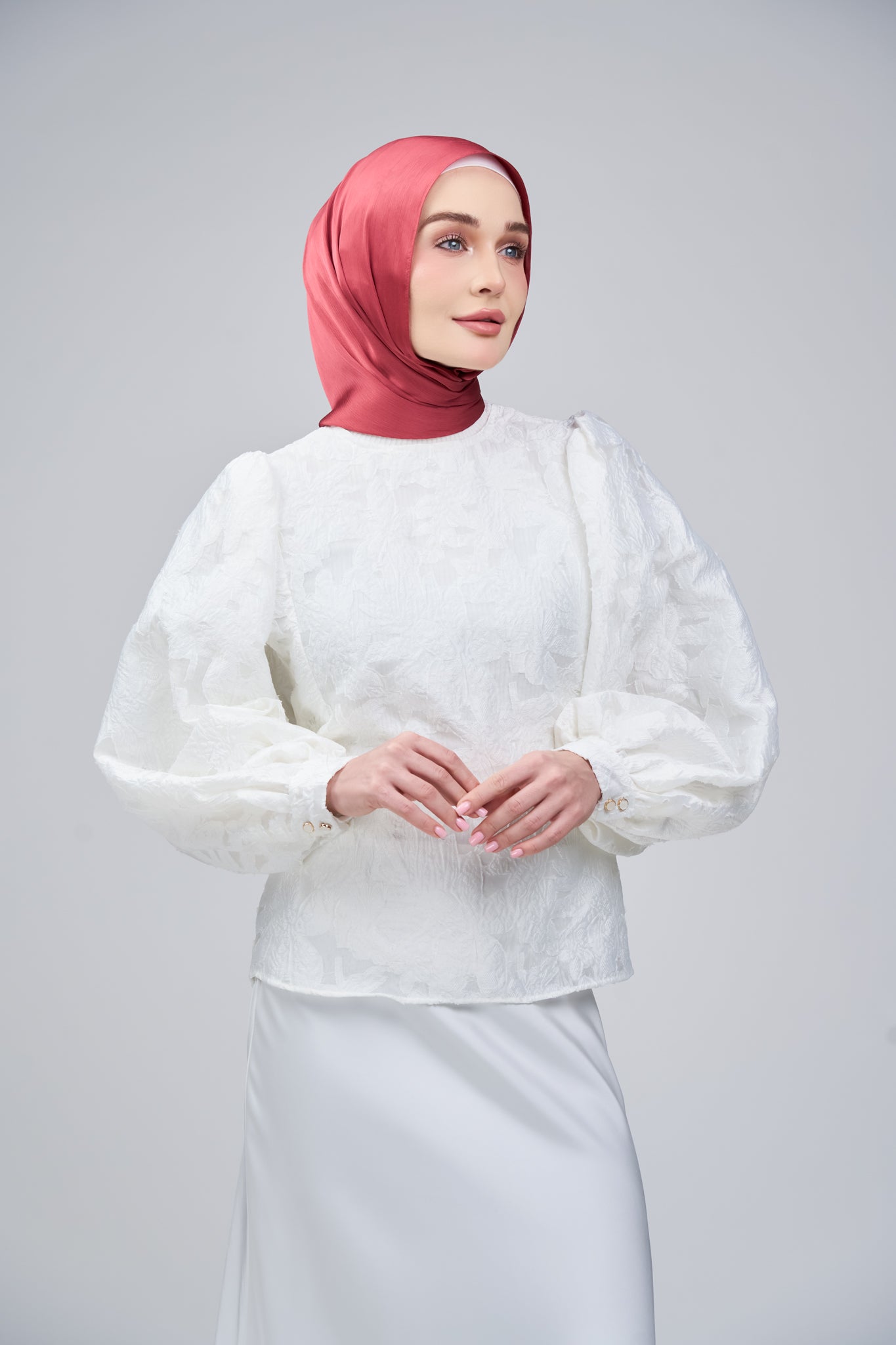 HoodX B.E in Persian Red