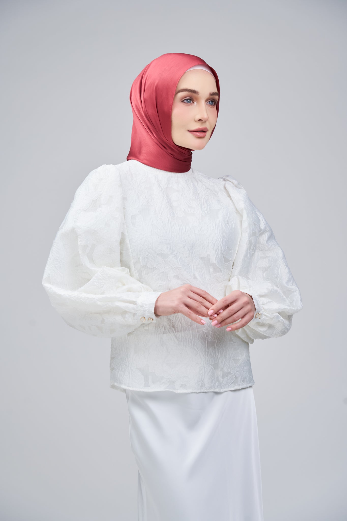 HoodX B.E in Persian Red