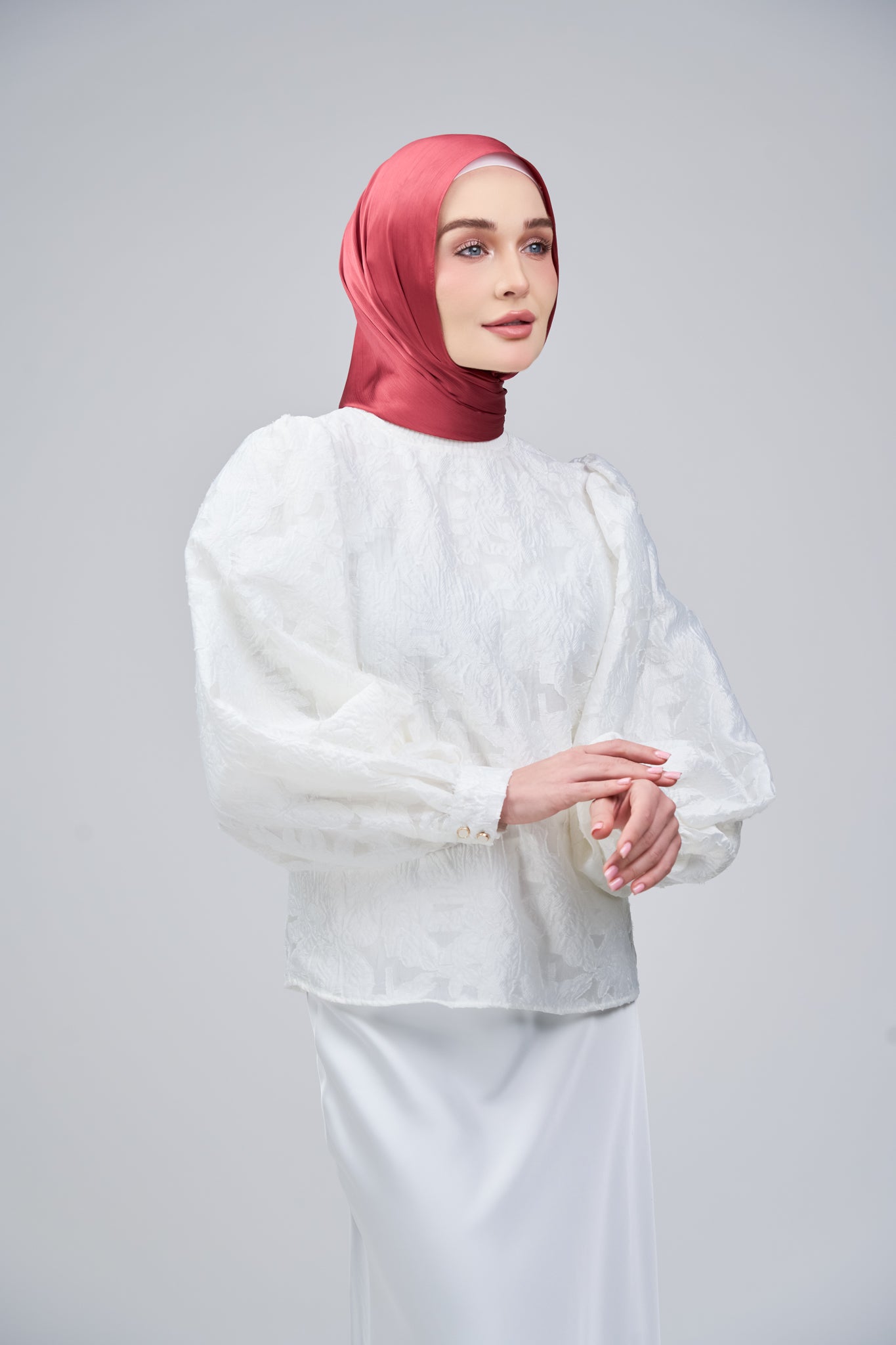 HoodX B.E in Persian Red